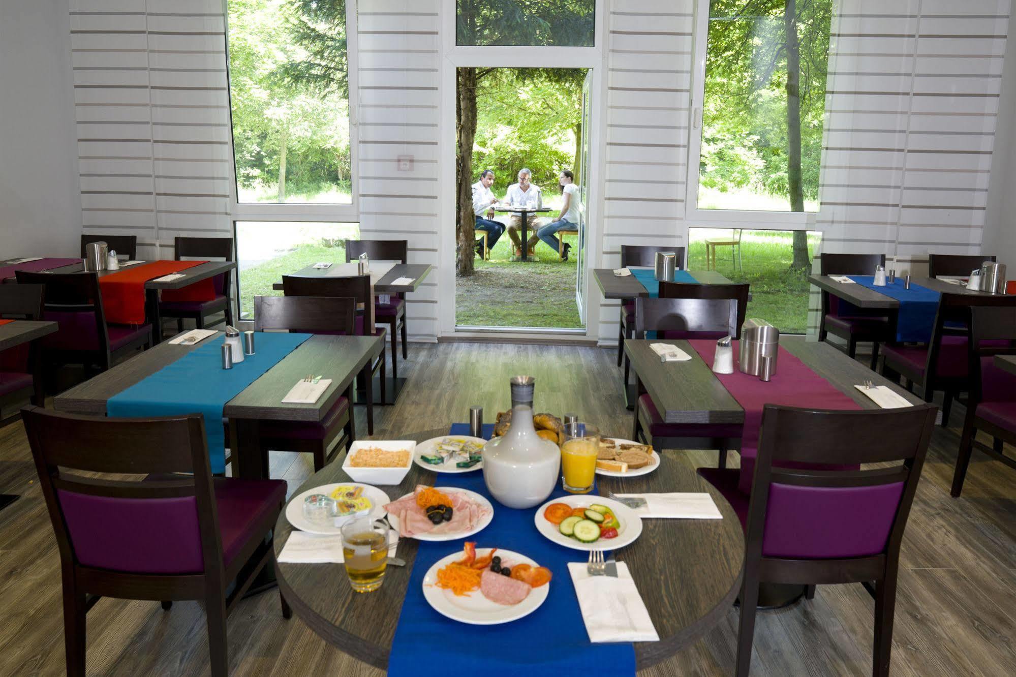 24Hours Apartment Hotel Виена Екстериор снимка